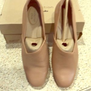 Clarks Taupe shoe